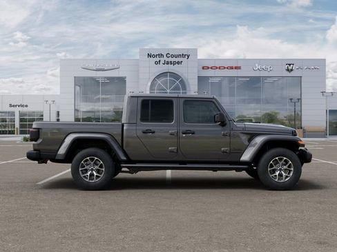 New 2025 Jeep Gladiator Sport image 21