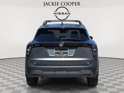 New 2027 Nissan Kicks SV w/ Cold Weather Package FWD image 6