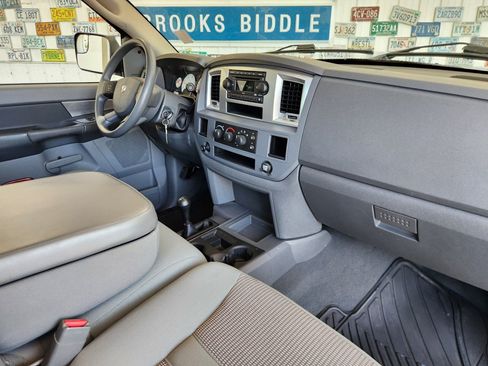 Used 2007 Dodge Ram 2500 Truck SLT w/ Trailer Tow Group AWD/4WD image 2