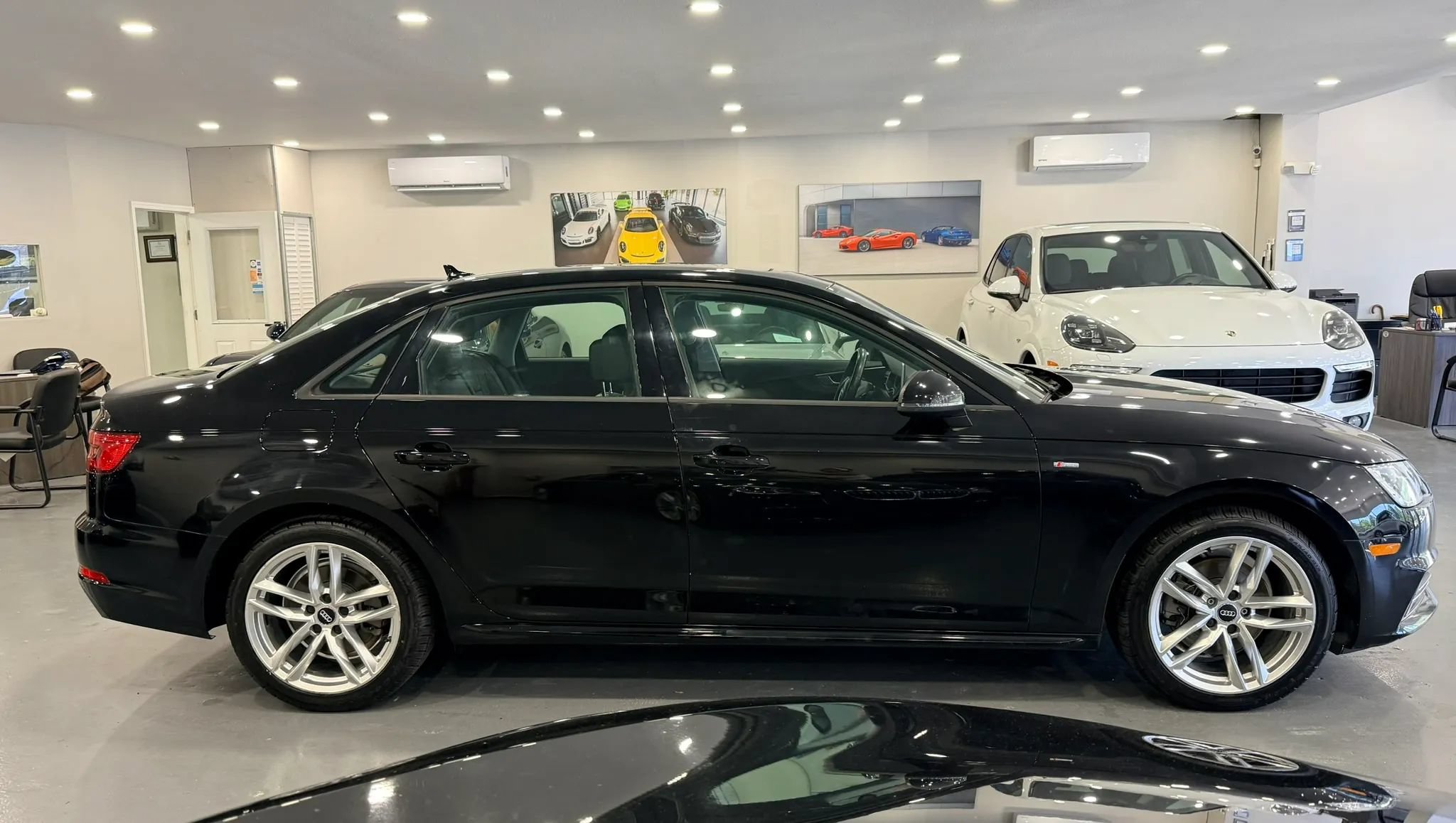 Used 2017 Audi A4 2.0T Ultra Premium w/ Convenience Package FWD image 8