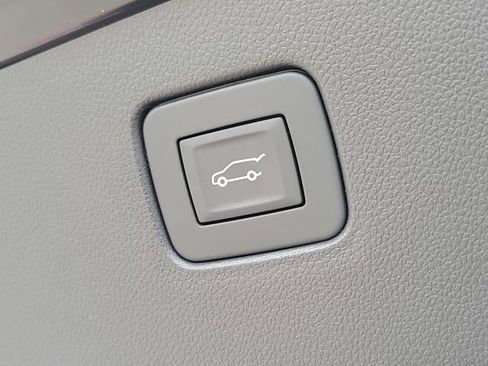 New 2026 Buick Envista Sport Touring image 8