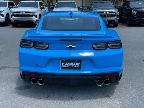 Used 2022 Chevrolet Camaro LT w/ RS Package RWD image 6