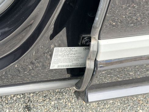 Used 2020 Audi Q7 3.0T Premium Plus w/ Premium Plus Package image 29