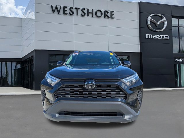 Used 2023 Toyota RAV4 XLE AWD/4WD image 8