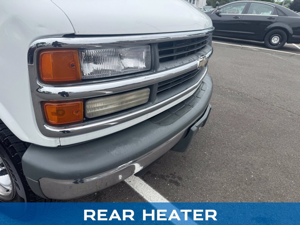 Used 2000 Chevrolet Express 3500 Extended Passenger w/ LS Preferred Equipment Group RWD image 12