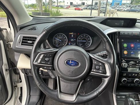 Used 2021 Subaru Ascent Limited w/ Technology Package AWD/4WD image 9