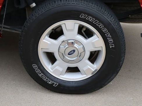 Used 2014 Ford F150 XLT w/ Equipment Group 301A Mid RWD image 25