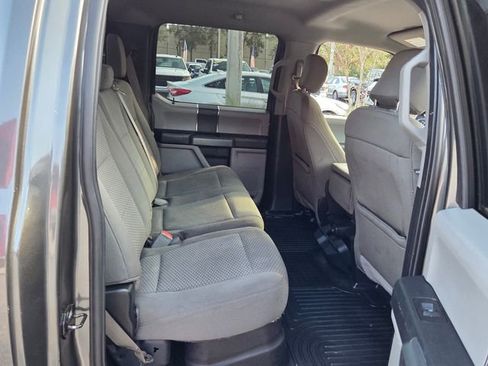 Used 2018 Ford F150 XLT image 16