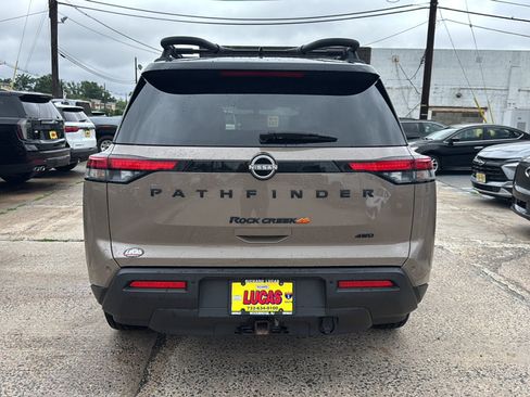 Used 2023 Nissan Pathfinder Rock Creek AWD/4WD image 6