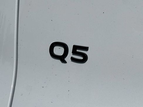 New 2025 Audi Q5 Premium Plus image 14