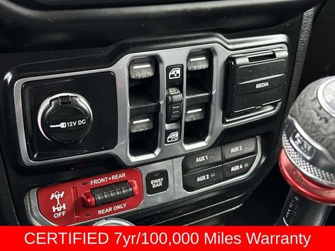 Certified 2019 Jeep Wrangler Unlimited Rubicon w/ Steel Bumper Group image 21