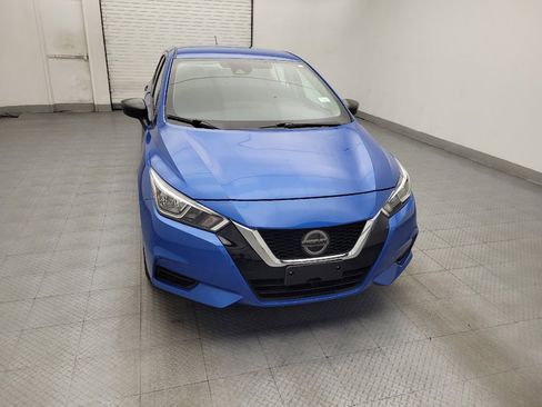 Used 2021 Nissan Versa S FWD image 14