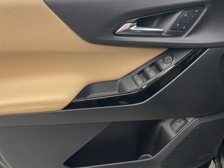 New 2027 Chevrolet Equinox ACTIV w/ Safety and Technology Package AWD/4WD image 29