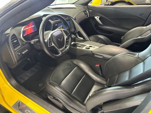 Used 2019 Chevrolet Corvette Z06 RWD image 14
