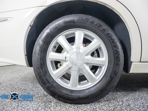 Used 2006 Buick LaCrosse CXL w/ Chrome Appearance Package FWD image 41