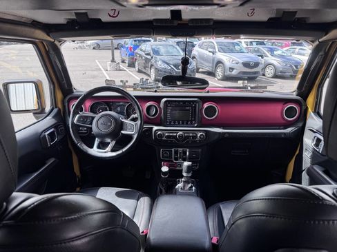 Used 2020 Jeep Wrangler Unlimited Rubicon image 25