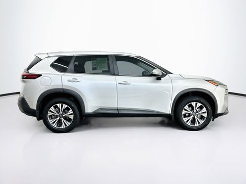 Used 2023 Nissan Rogue SV AWD/4WD image 10