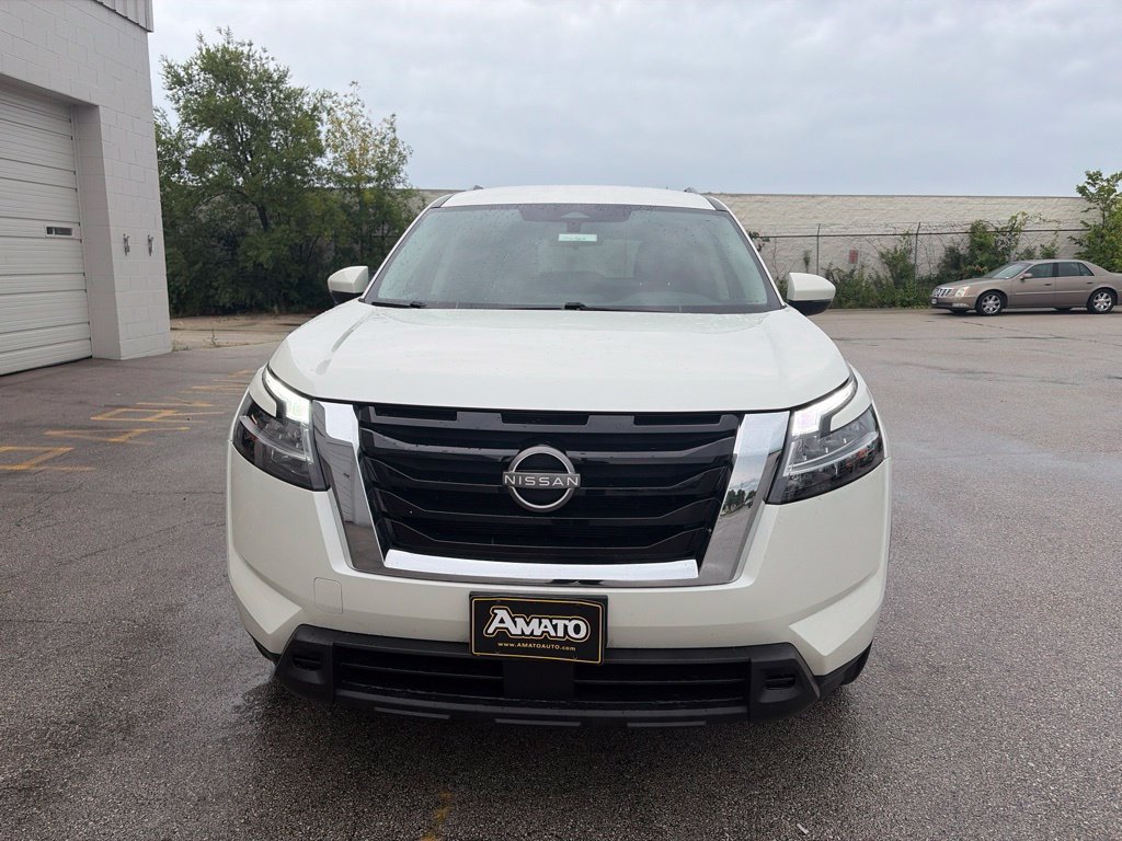 Used 2022 Nissan Pathfinder SV FWD image 9