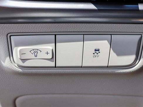 New 2025 Hyundai Tucson SE image 13