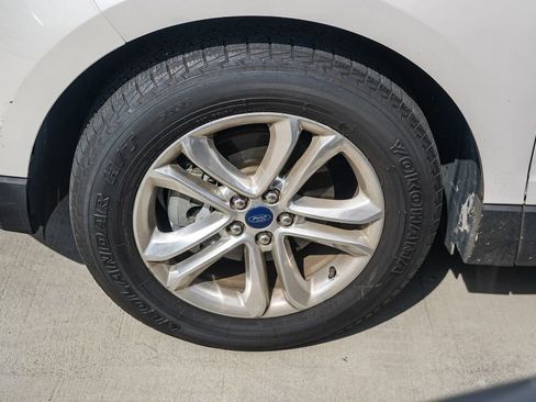 Used 2015 Ford Edge SEL w/ Equipment Group 201A image 7