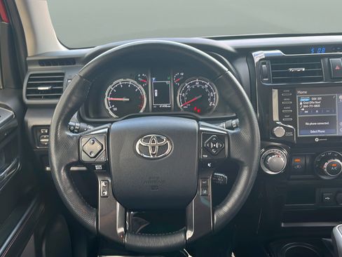 Used 2023 Toyota 4Runner TRD Off-Road Premium AWD/4WD image 10