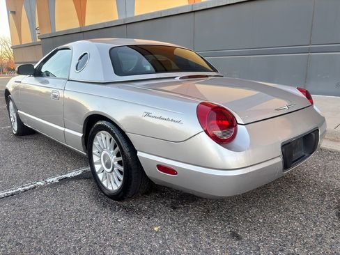 Used 2004 Ford Thunderbird Deluxe image 10