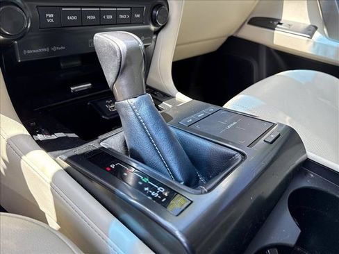 Used 2023 Lexus GX 460 Premium AWD/4WD image 14