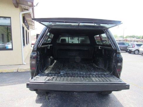Used 2018 Chevrolet Silverado 1500 LT AWD/4WD image 14