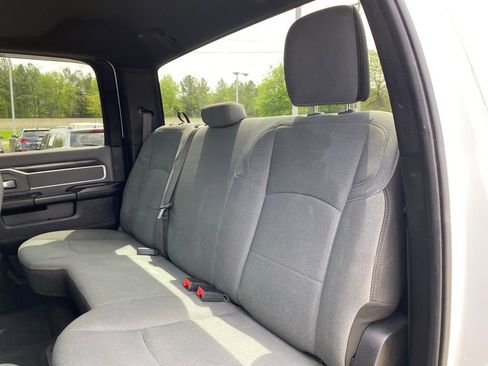 Used 2022 RAM 2500 Big Horn AWD/4WD image 25
