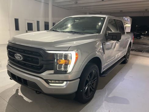 Used 2022 Ford F150 XLT w/ Equipment Group 302A High AWD/4WD image 6