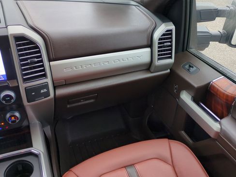 Used 2021 Ford F250 King Ranch w/ King Ranch Ultimate Package image 17