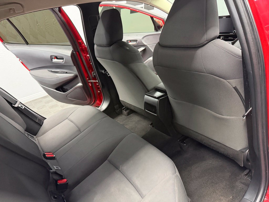 Used 2021 Toyota Corolla LE FWD image 45