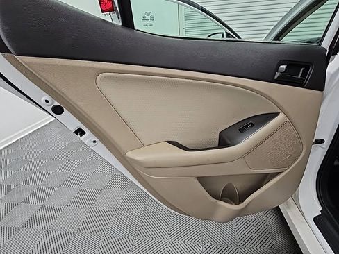 Used 2013 Kia Optima LX image 18