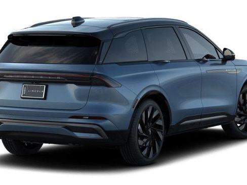 New 2026 Lincoln Nautilus Reserve w/ Jet Appearance Package AWD/4WD image 3