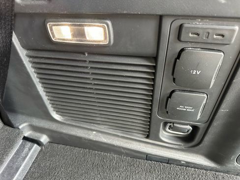 Certified 2025 Ford Expedition Active AWD/4WD image 24