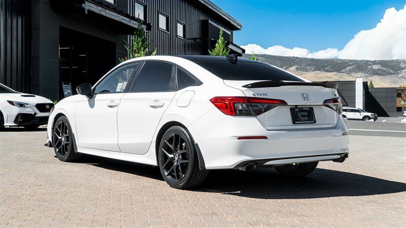 Used 2024 Honda Civic Si image 2