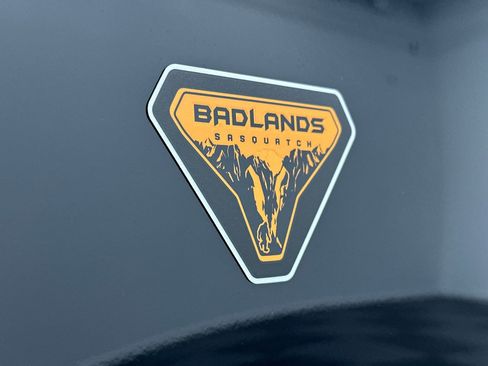 New 2025 Ford Bronco Sport Badlands w/ Sasquatch Badlands Package image 13