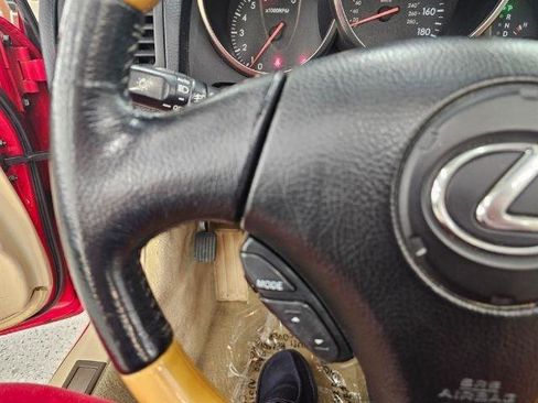 Used 2002 Lexus SC 430 Convertible image 17