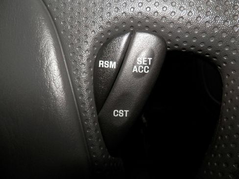 Used 2007 Ford Escape XLT image 18