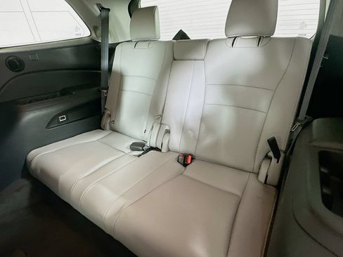 Certified 2017 Honda Pilot Elite image 27