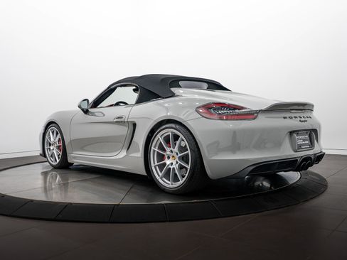 Certified 2016 Porsche Boxster Spyder RWD image 27