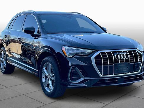 Used 2020 Audi Q3 2.0T Premium w/ Convenience Package image 2