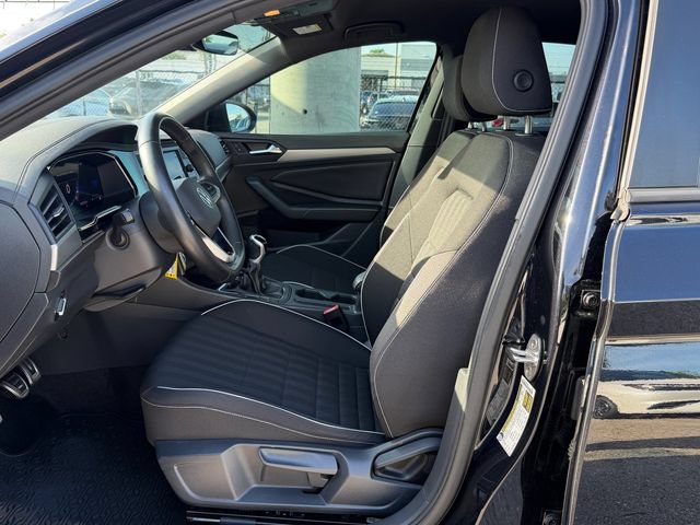 Certified 2023 Volkswagen Jetta Sport FWD image 12