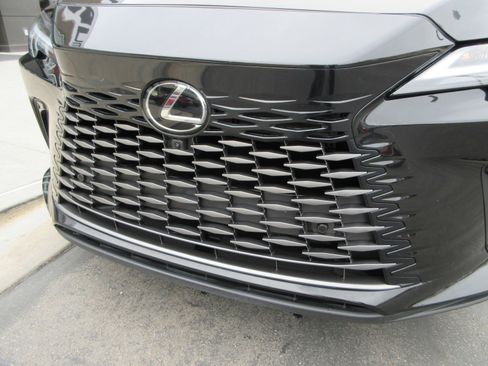 Used 2025 Lexus RX 350h image 15