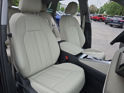 New 2026 Audi Q5 Premium AWD/4WD image 10