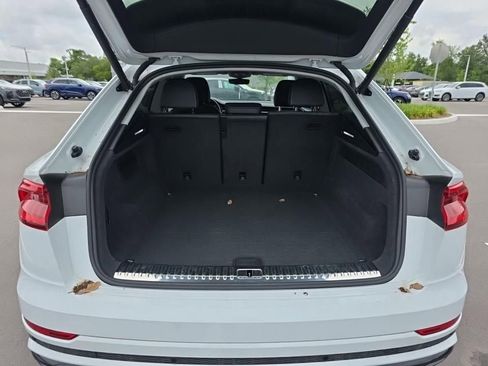 Used 2023 Audi Q8 Premium Plus w/ Premium Plus Package AWD/4WD image 8