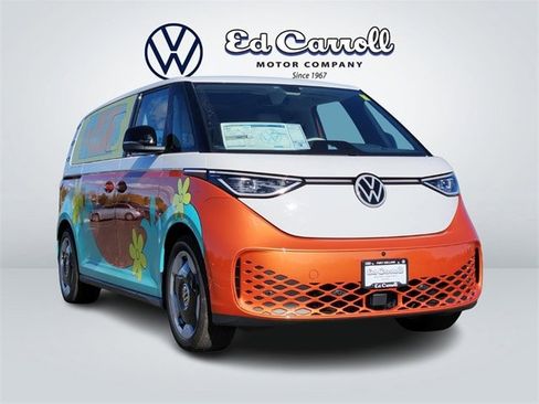New 2025 Volkswagen ID. Buzz Pro S Plus image 3