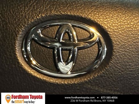 Used 2023 Toyota 4Runner Limited AWD/4WD image 33