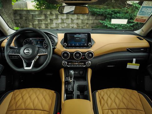 New 2025 Nissan Sentra SV w/ SV Premium Package image 12