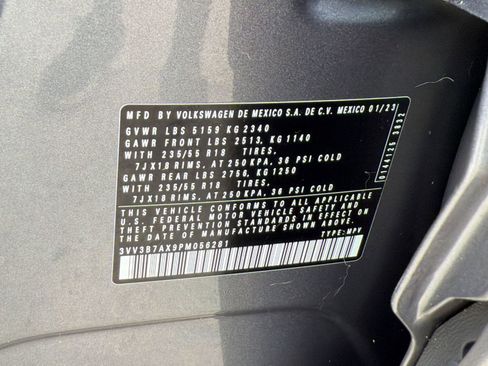 Used 2023 Volkswagen Tiguan SE FWD image 20